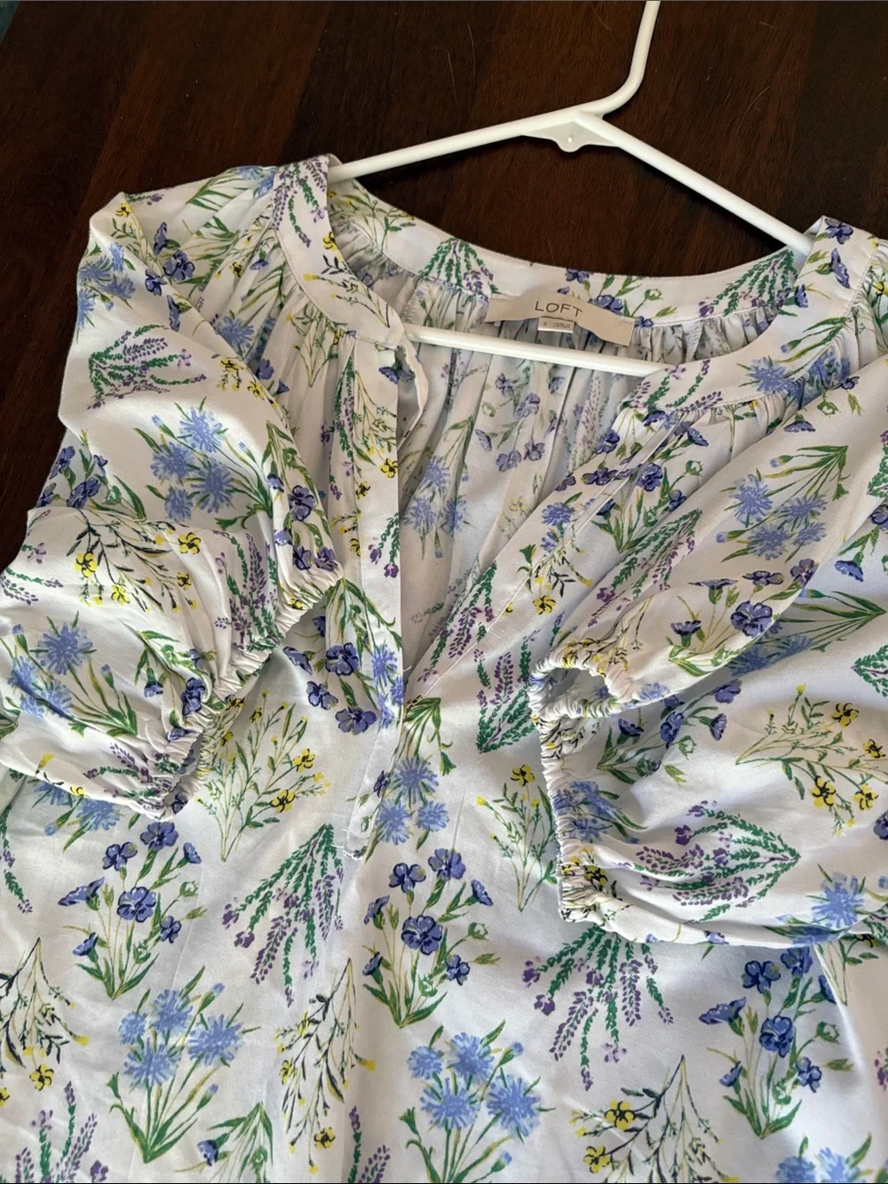 LOFT White Floral Puff-Sleeve Peasant Blouse with Blue and Green Print - size S